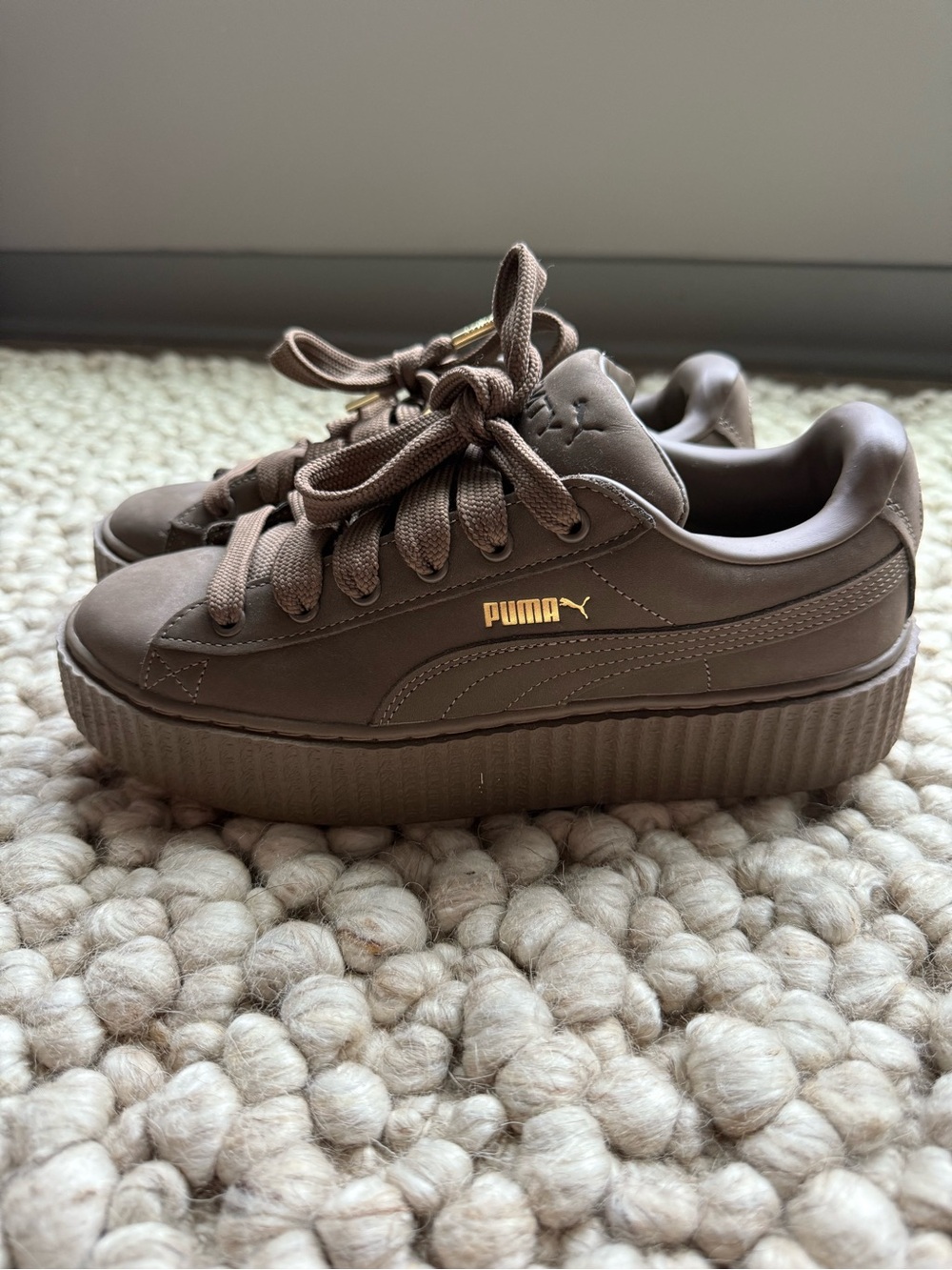 NWOT- Puma x Fenty creeper sneakers - size 9